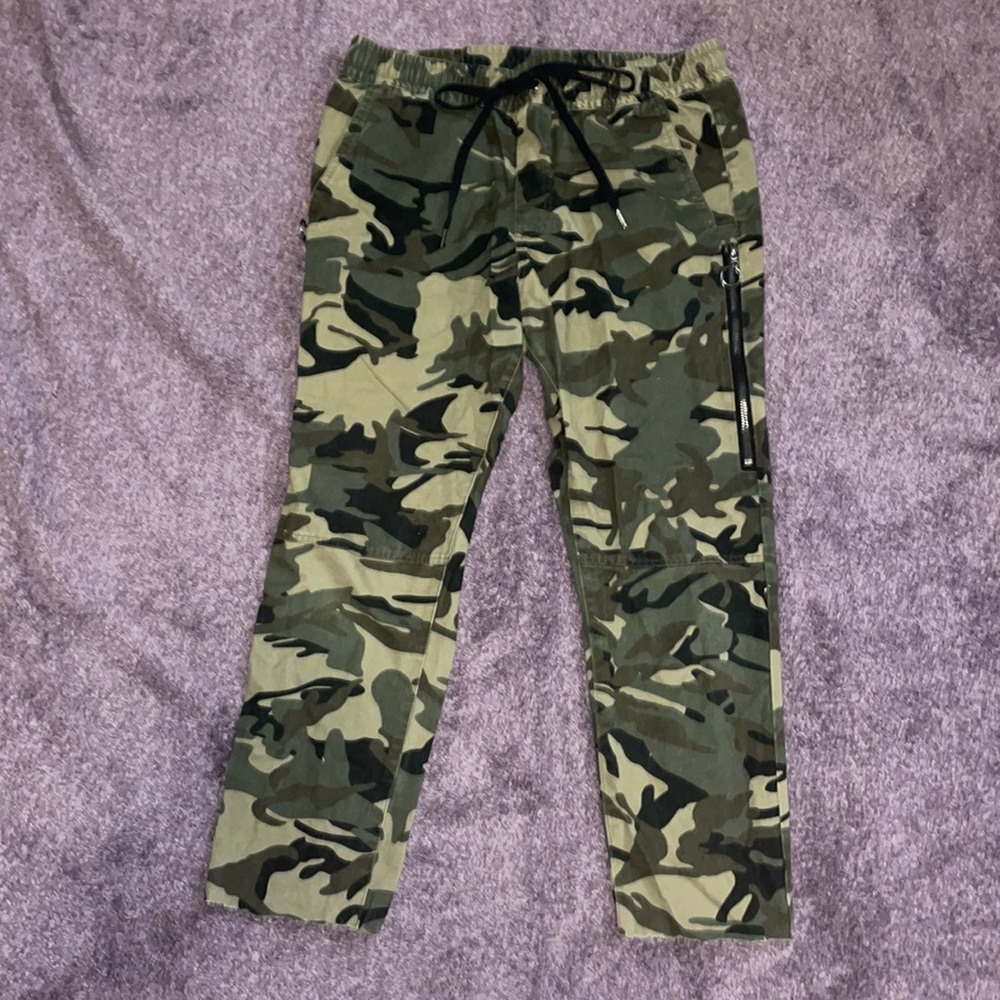 Forever 21 camo pants